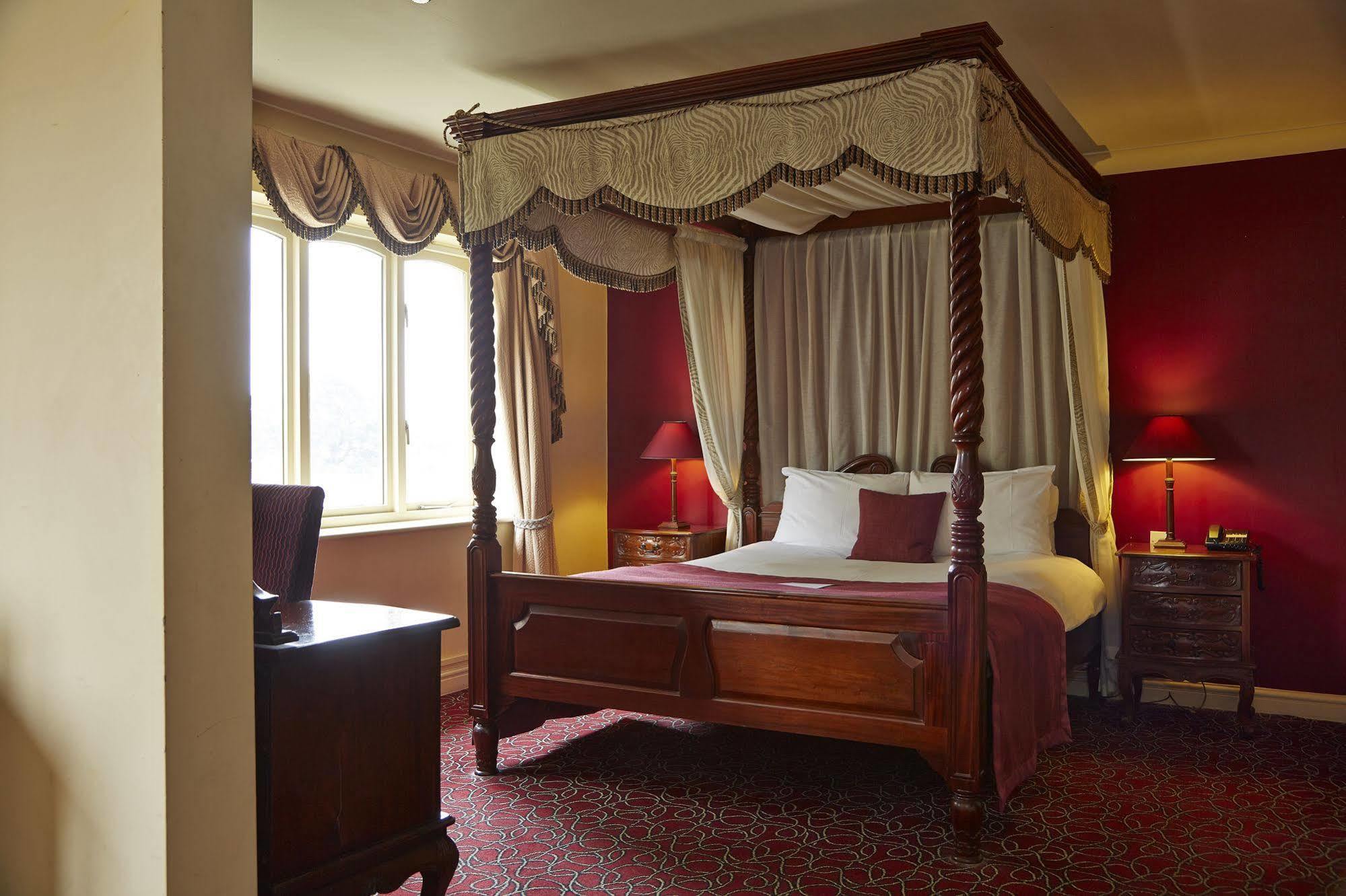 St Leonards Hotel By Greene King Inns Saint Leonards Extérieur photo
